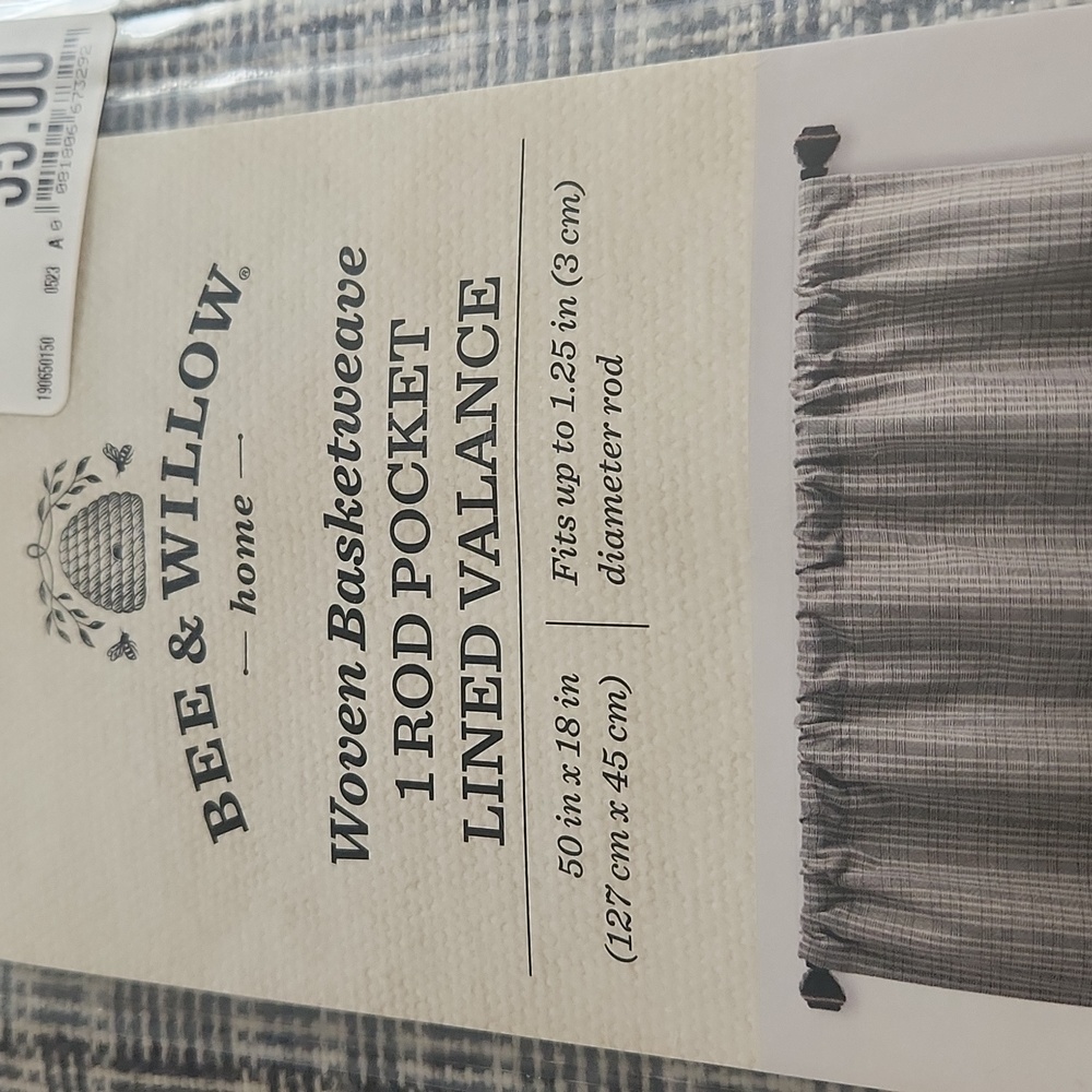 Bee & Willow Valance $12